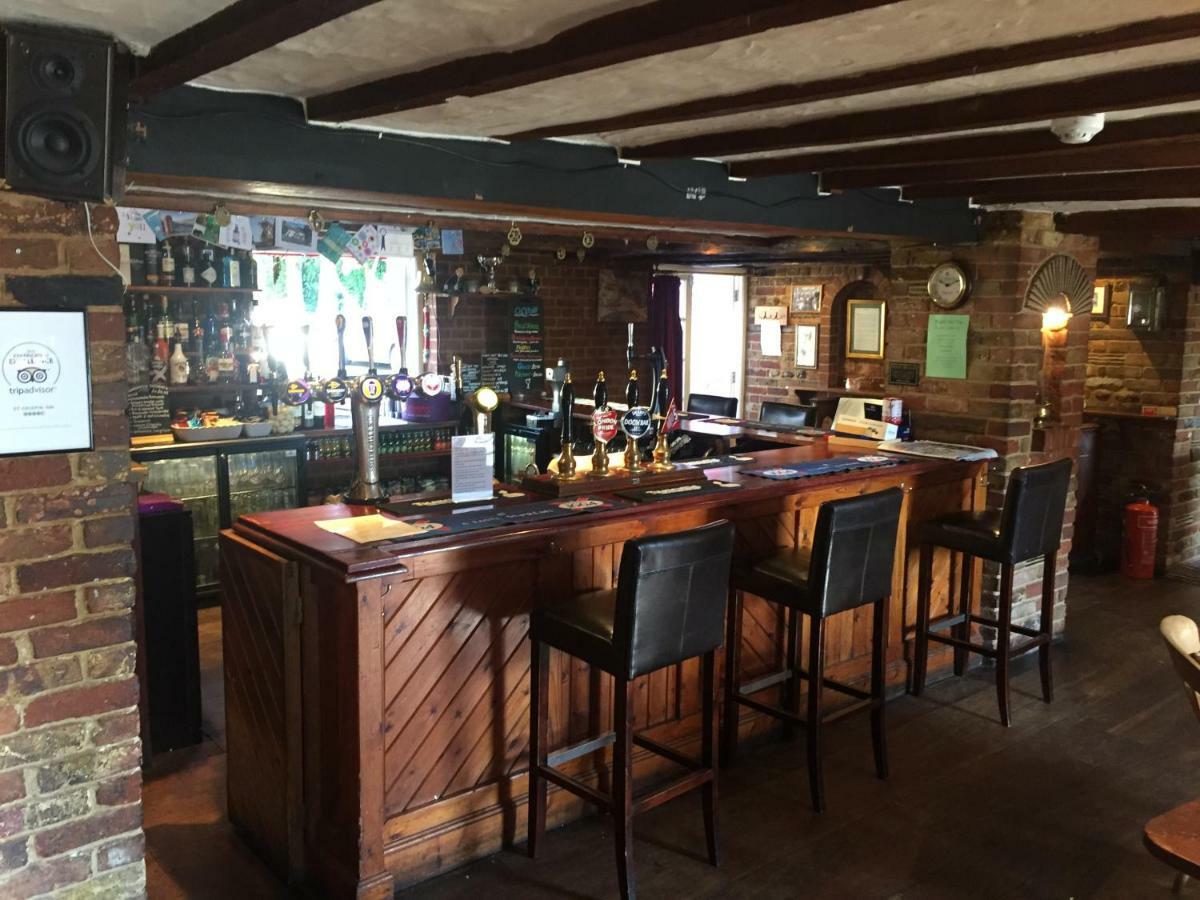Worth  The St Crispin Inn المظهر الخارجي الصورة